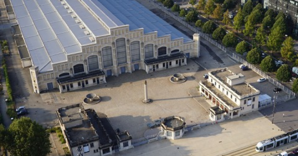 VISITE DE LA HALLE TONY GARNIER avec le MUSEE URBAIN | Halle Tony ...